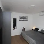 Ive Apartman