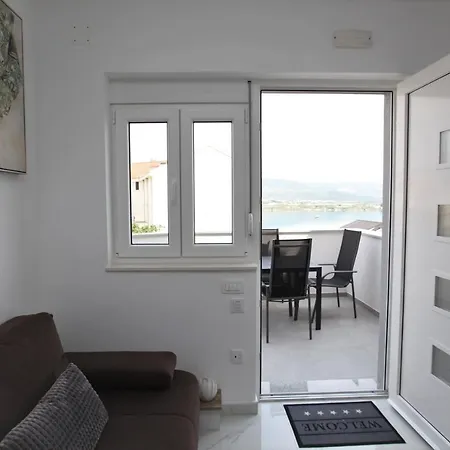 Ive Apartman