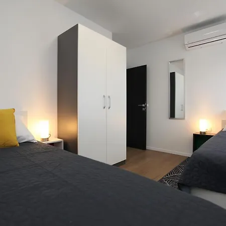 Ive Apartman